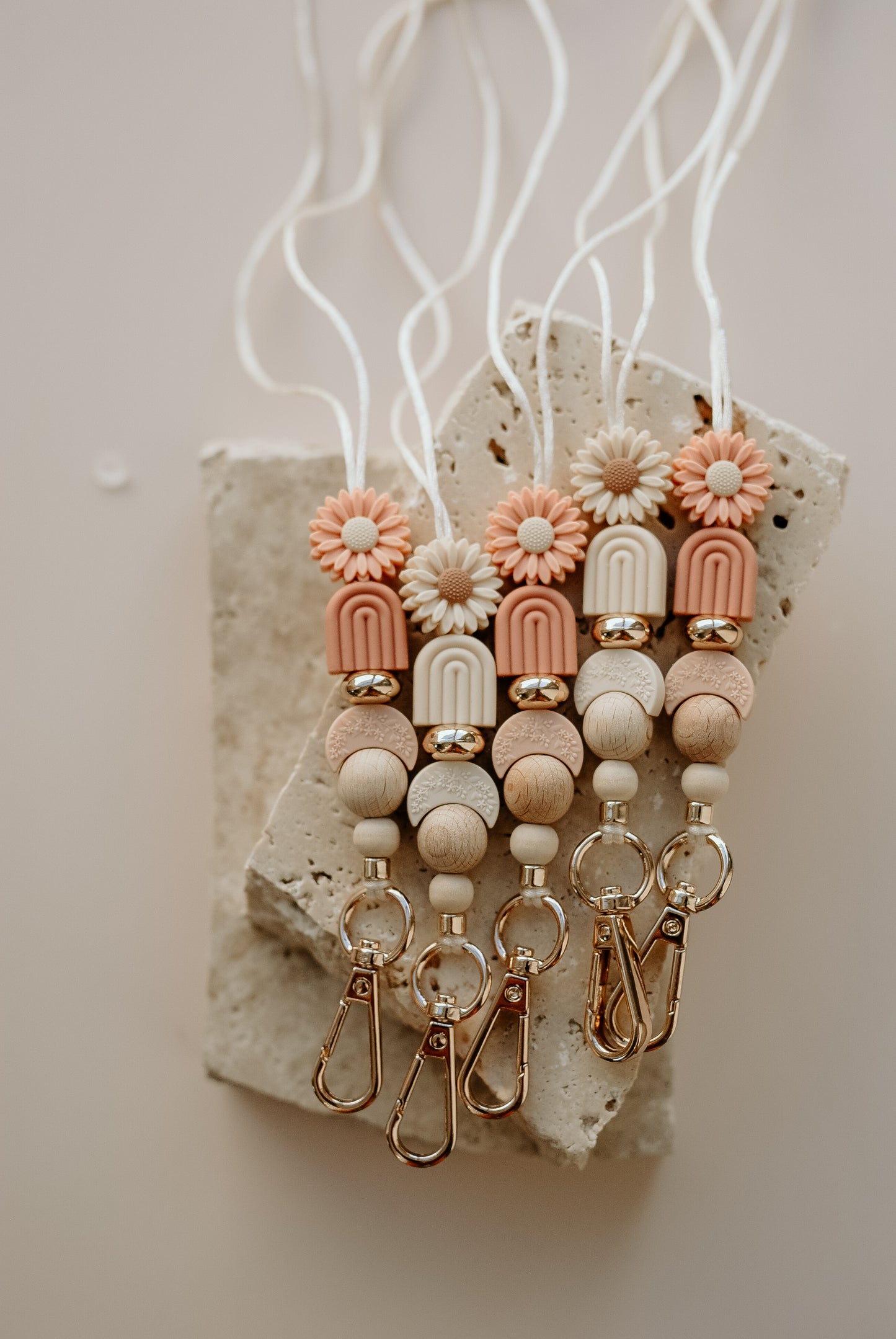 UltimΔtus Lanyards