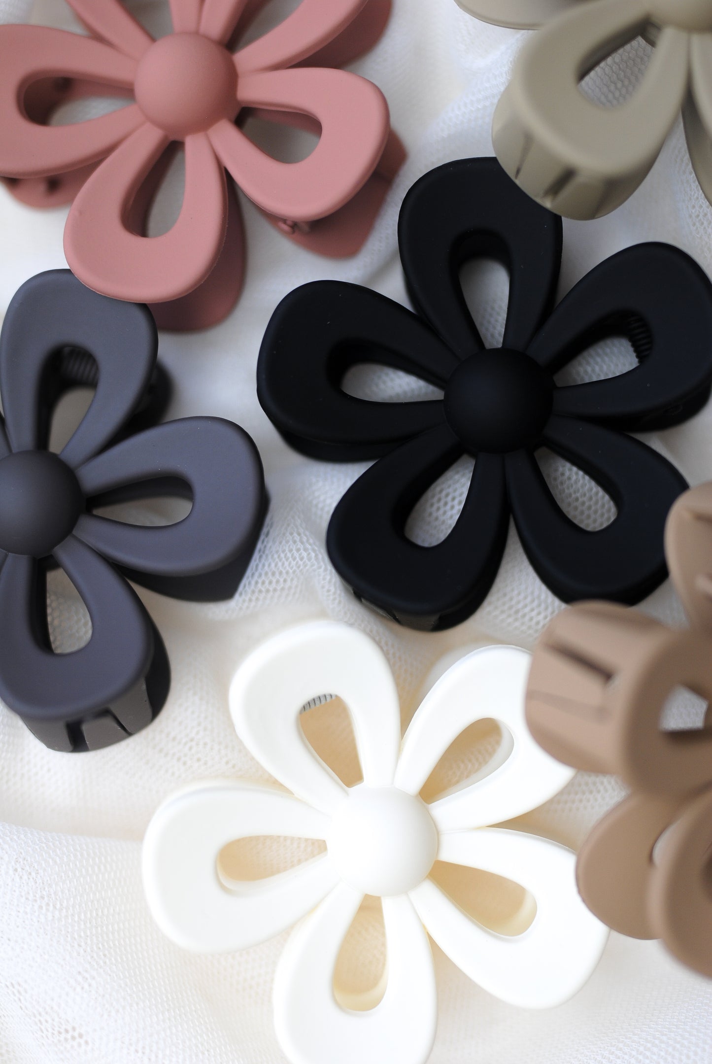 Daisy Hair Claw Clips