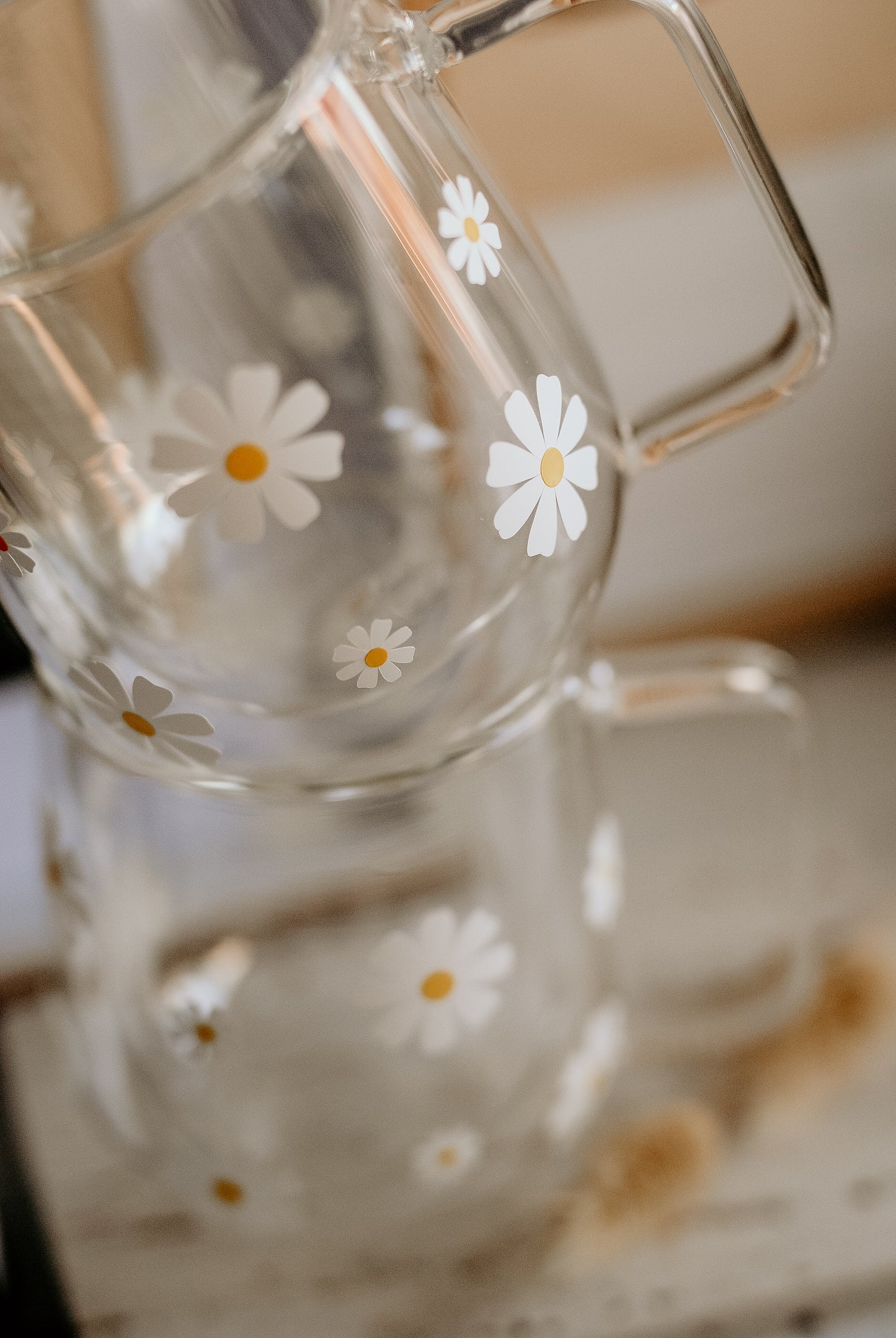 White Daisy Mugs