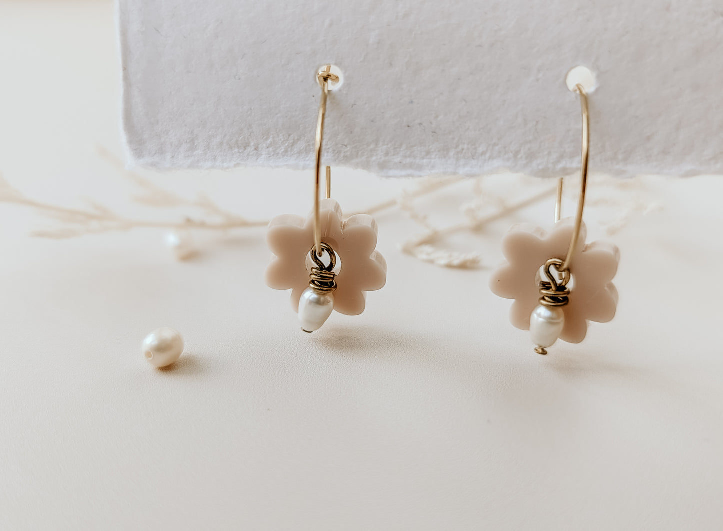 Pearl and Daisy Earrings