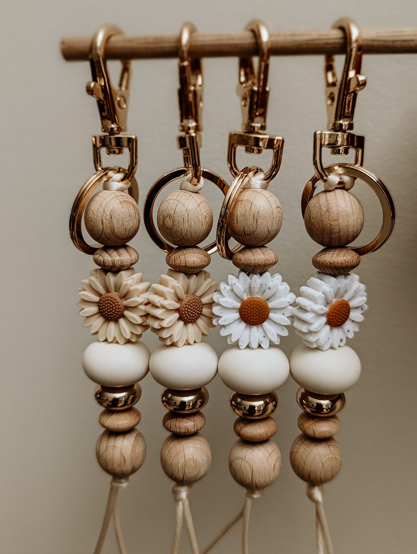 Neutral Daisy Keyrings